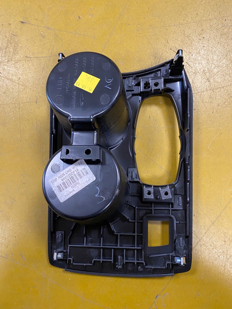 фото №9, Панель dekor подстаканник туннель средний infiniti q30