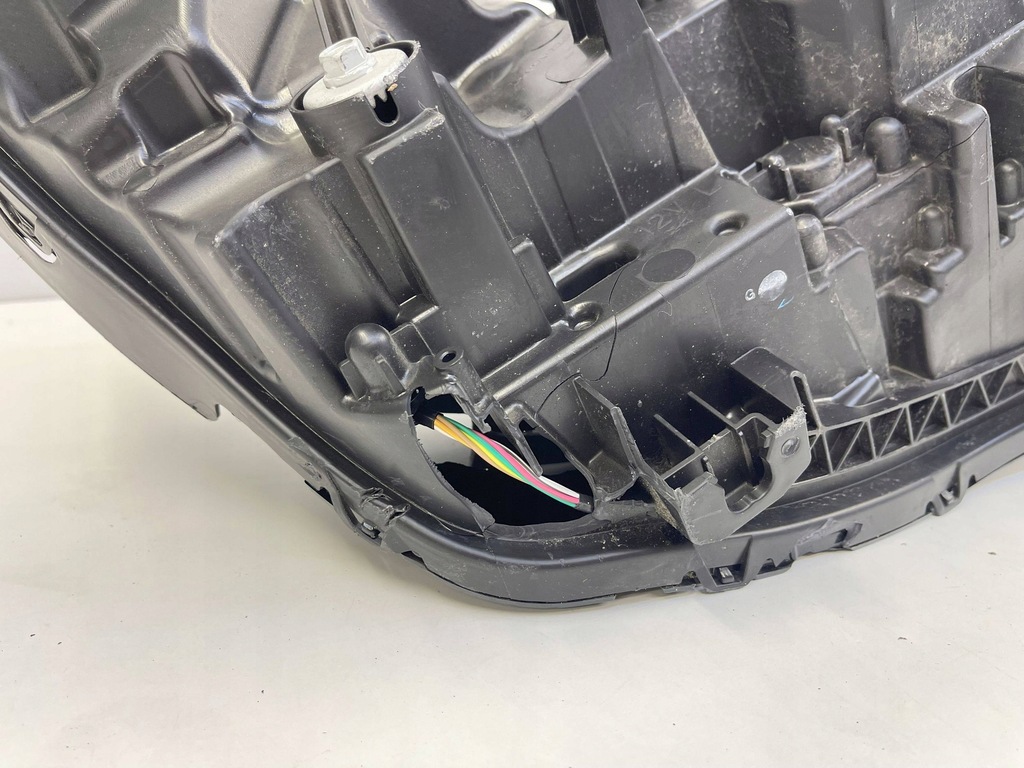 фото №13, Лампа правая bmw i3 lci lift full led 9853414