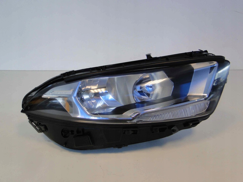 фото №12, Mercedes a177 w177 лампа перед передняя правая