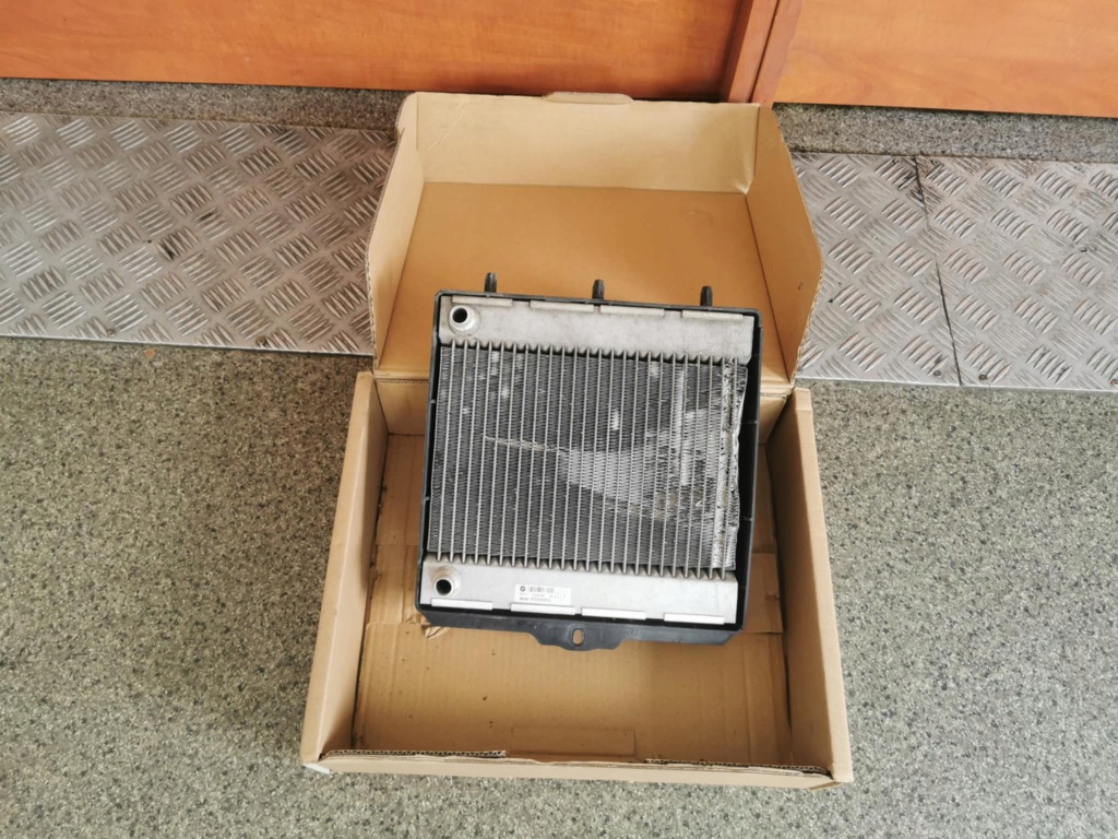 Купить Радиатор воды bmw f06 7806190