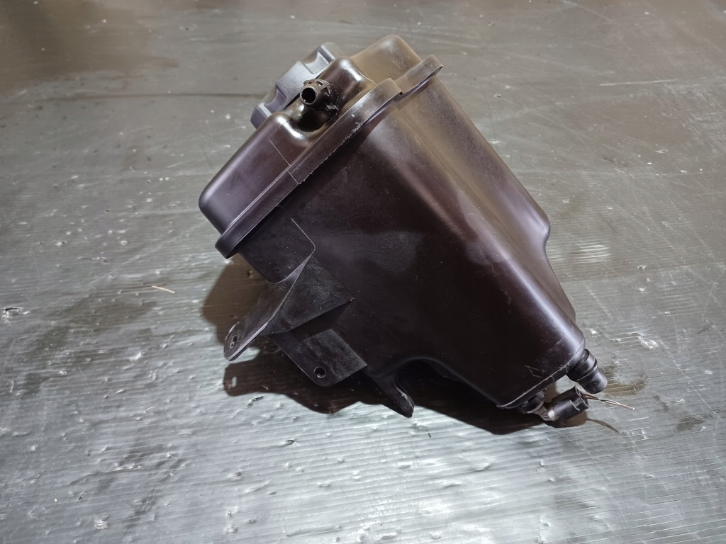 Бачок розширювальний bmw x5 f15, f85 7647290 2014 Оригінал