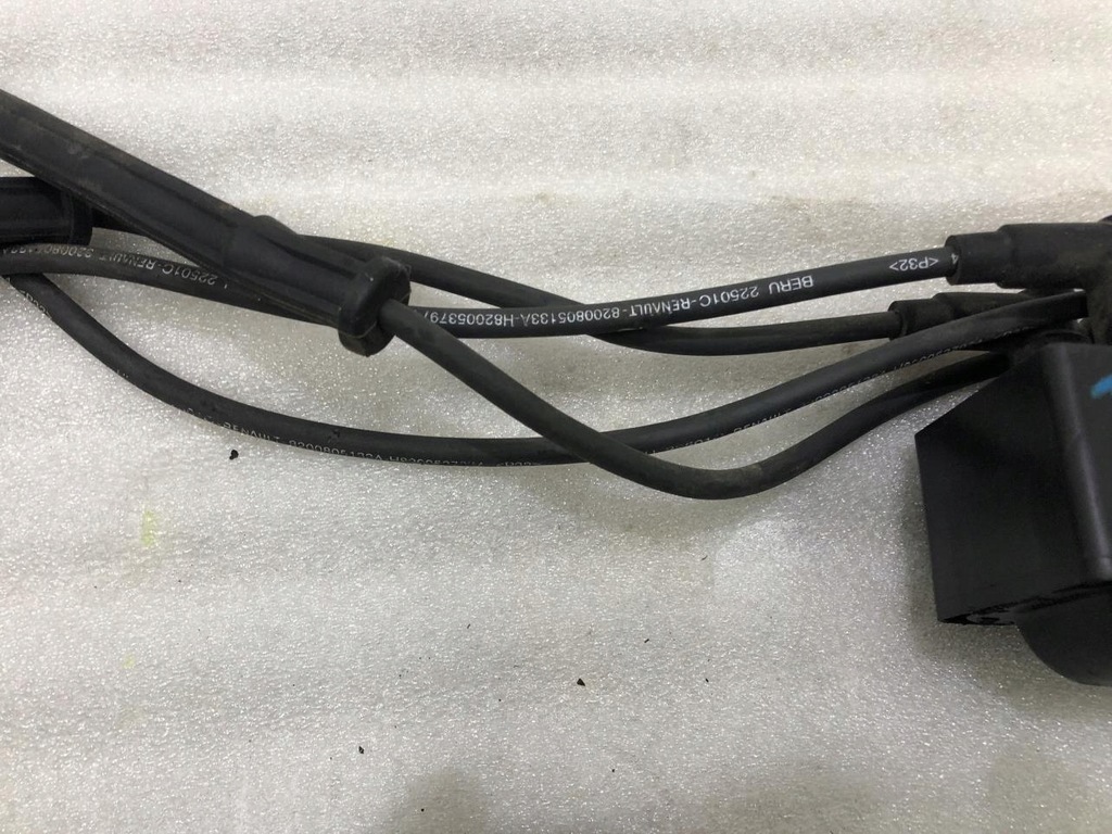 фото №3, Катушка зажигания провода renault twingo ii 1.2