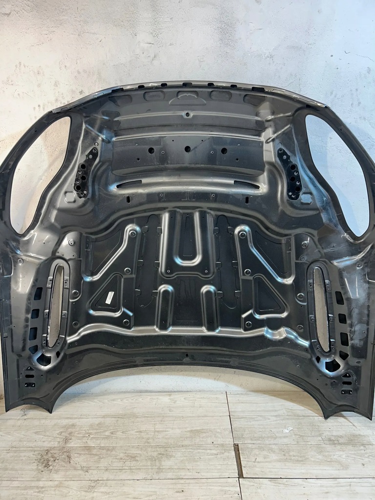 фото №13, Aston martin db11 v8 капот кришка