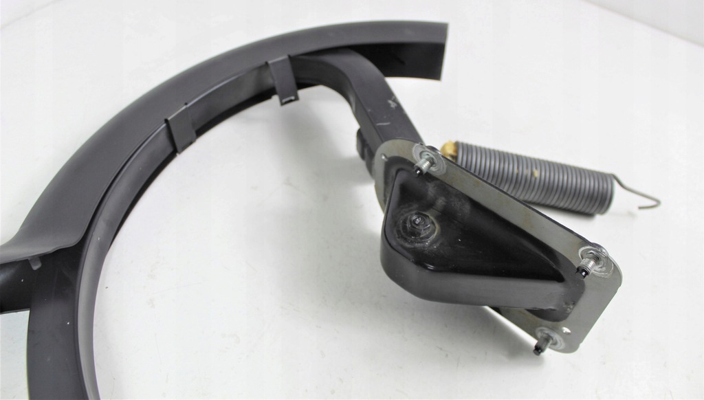 фото №8, Петлі кришки багажника bmw f30 7255638