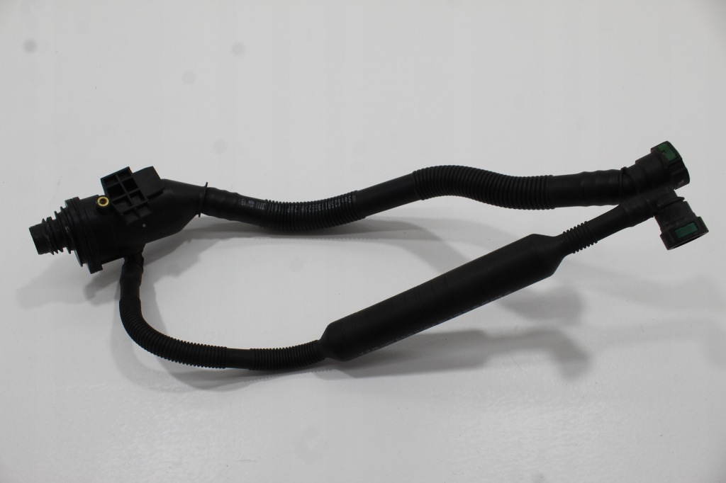 фото №1, Vw touran 5ta трубка заливной adblue 5qa131965e