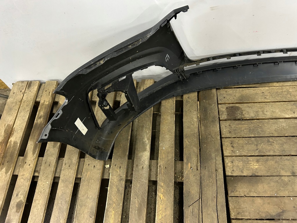 Бампер перед передній audi a5 s5 2 s-line 2017-2020 без  отворів оригінал Зі Шроту