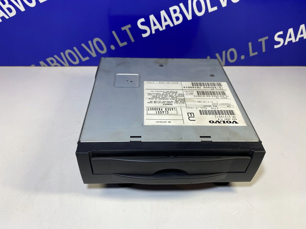 фото №1, Volvo v50 2007 автомагнитола