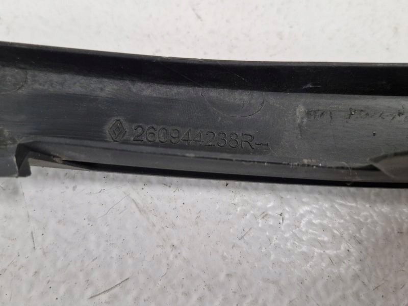 фото №10, Renault megane iii lift молдинг pod фара бампера левый перед левая передняя