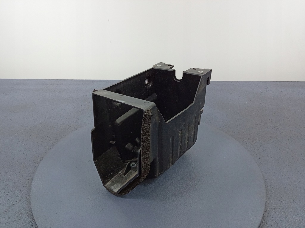 фото №1, Volvo v90 s90 ii корпус аккумулятор 31479621