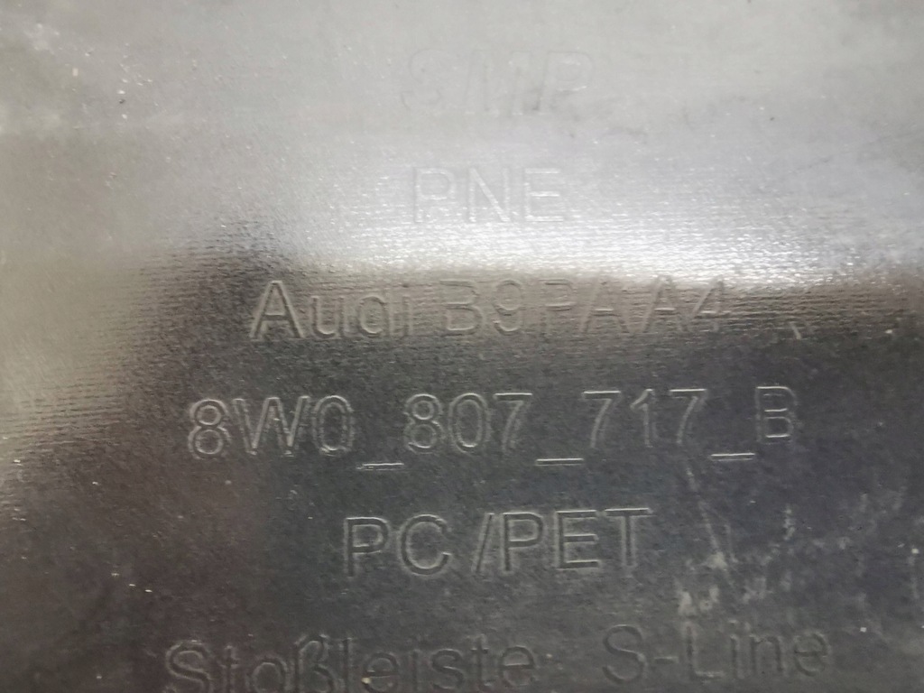 фото №6, Audi a4 s4 b9 8w 2021 молдинг бампера передній 8w0807717b