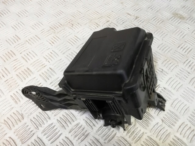 фото №1, Корпус корпус запобіжників peugeot 2008 lift