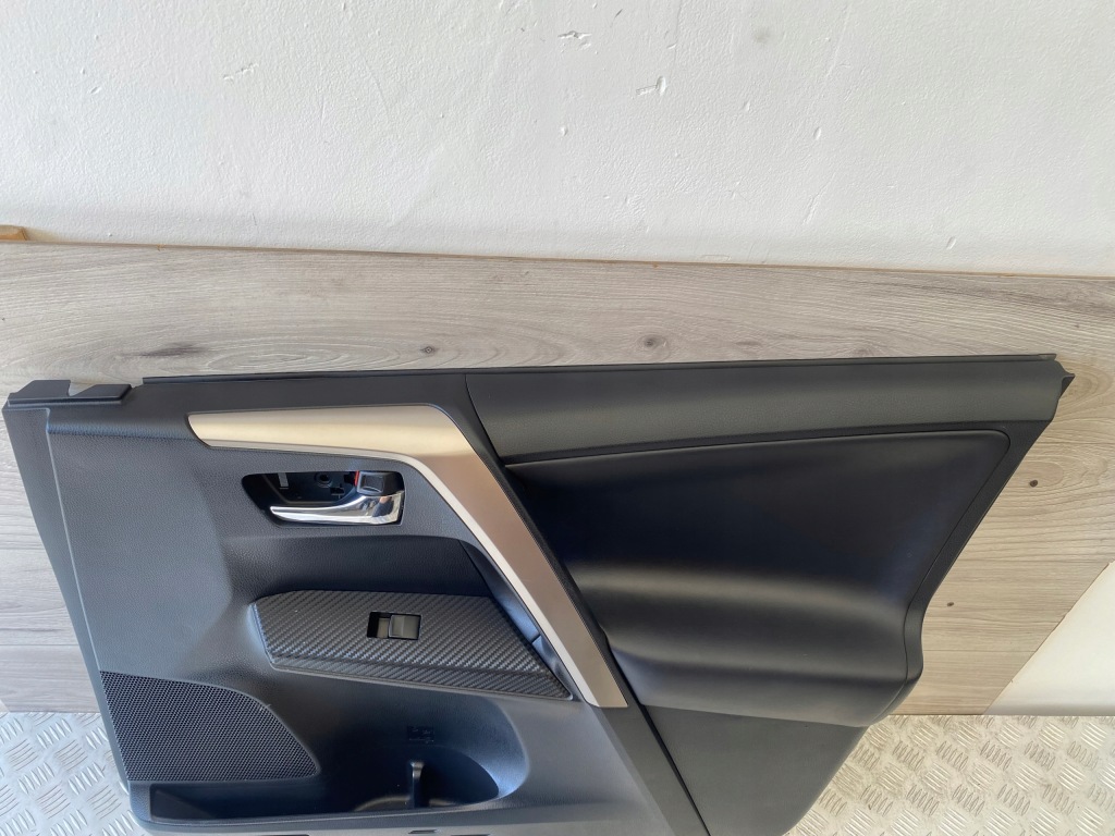 фото №16, Toyota rav4 iv 13-18 обшивка дверь передний правый перед 67717-x1b05