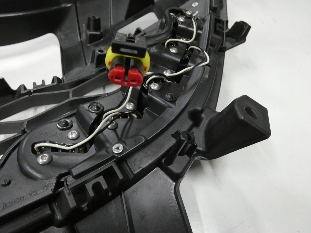 фото №8, Решётка радиатора, решётка радиатора mazda 3 mps sport led