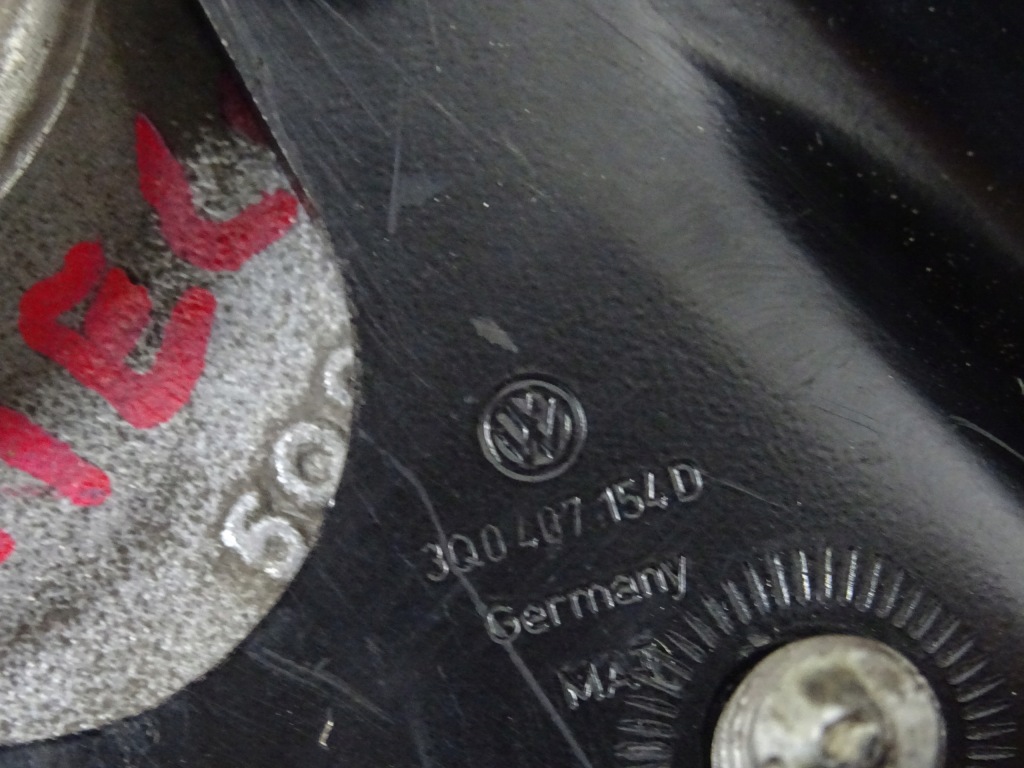 Seat ateca важіль перед правий передній 3q0407154d Київ