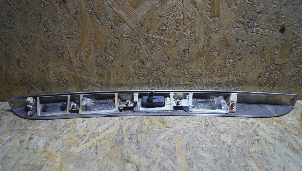 фото №6, Молдинг крышки багажника накладка laguna iii