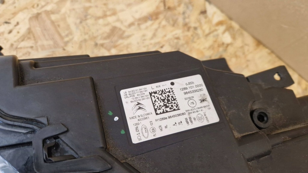 Citroen c5 aircross рестайлінг  21- фара full led vision ліва перед 9845356280 в Україні