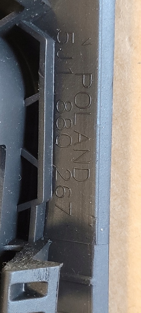 фото №10, Заглушка подушки безпеки пасажира skoda fabia ii ro0mster przed lift europa oryg