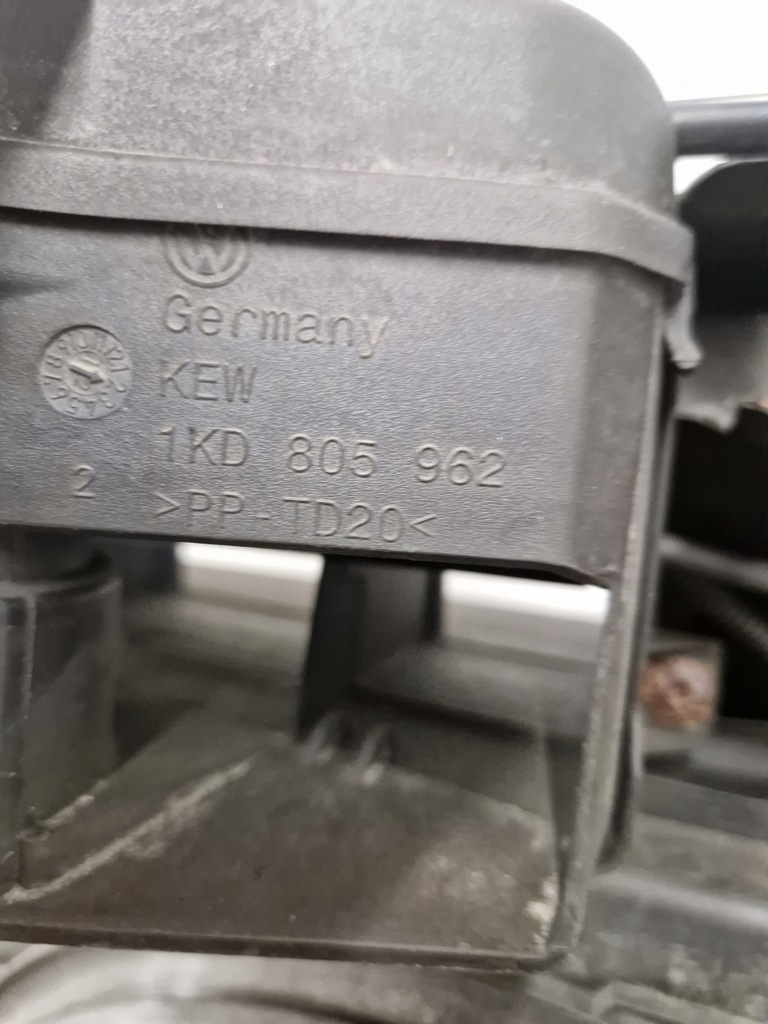 фото №8, Pas передний усилитель балка vw beetle new beetle 5c вентилятор 1.2 tsi