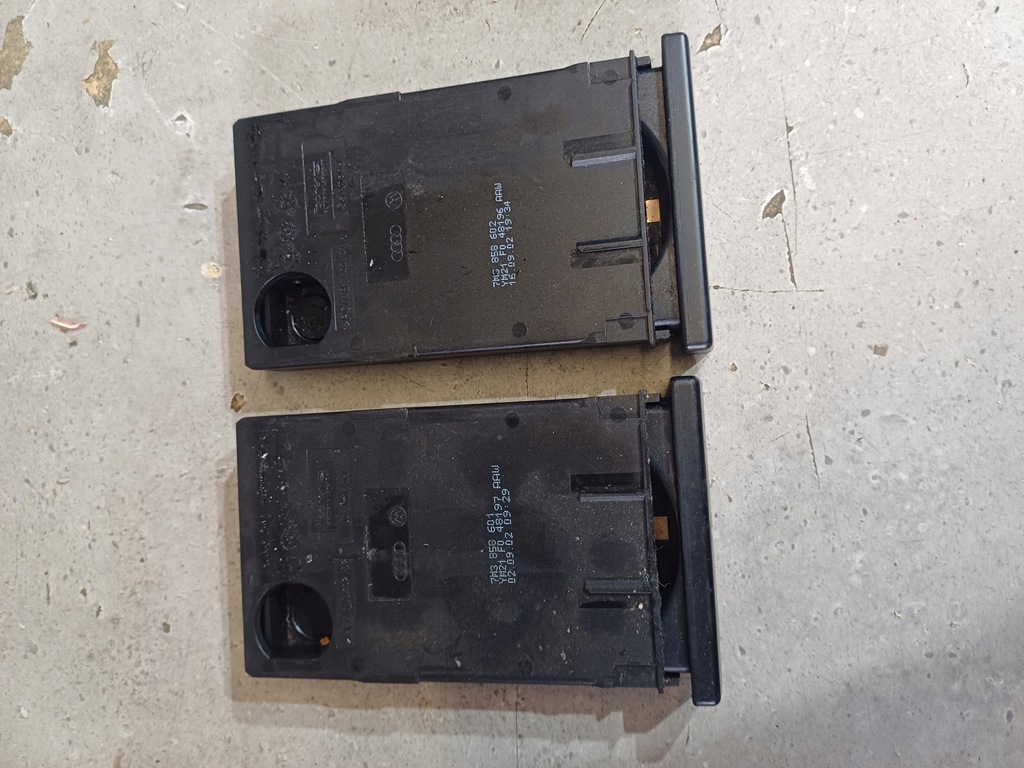 фото №5, Крепления na кружка seat alhambra, galaxy, sharan nr. 7m3858601-602