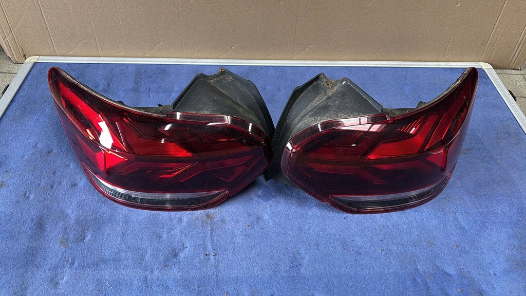 фото №7, Лампа задня dacia sandero iii stepway 265557573r 265501832r стан jak nowa