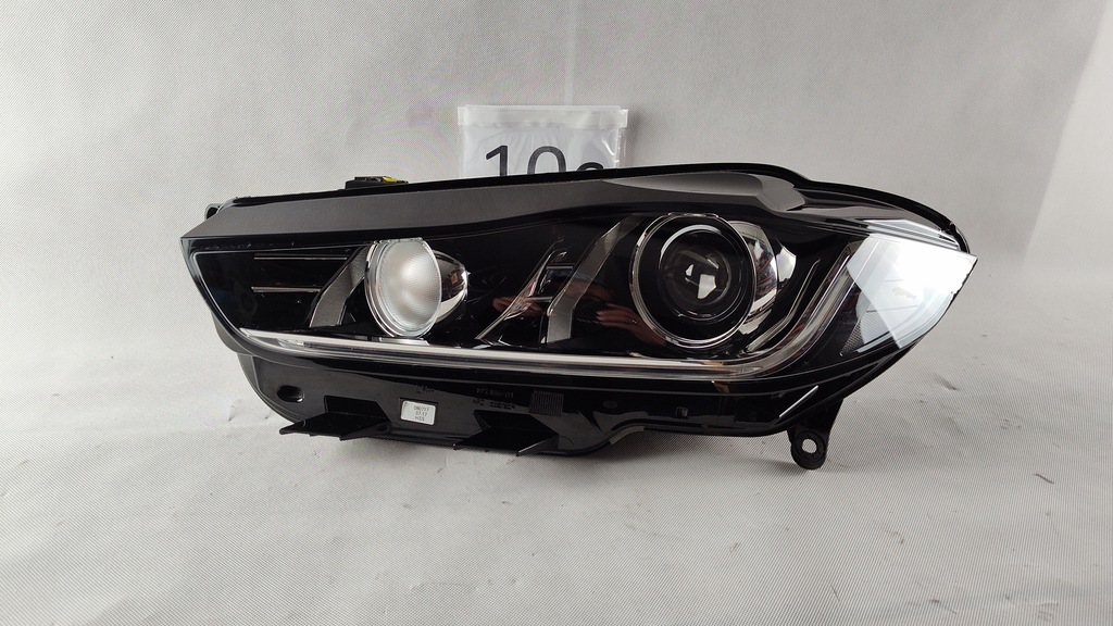 фото №1, Jaguar xe ксенон led левый некорректируемый лампа левая фара