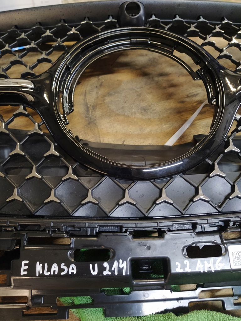 фото №13, Mercedes klasa e w214 e решётка радиатора бампера перед камера решётка радиатора