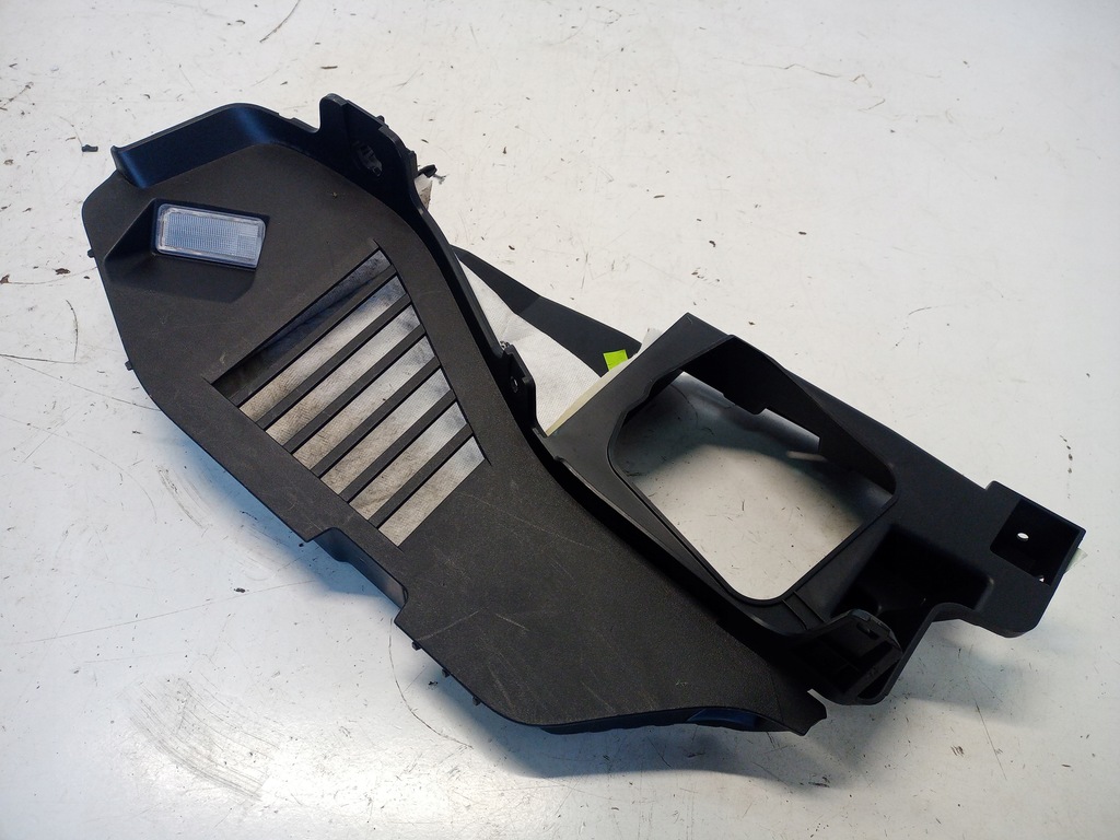 фото №1, Правая защита багажника citroen ds5