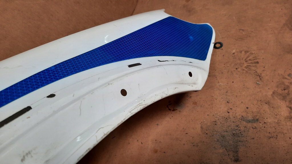 фото №9, Крила перед правий volvo xc70 ii 07-16r