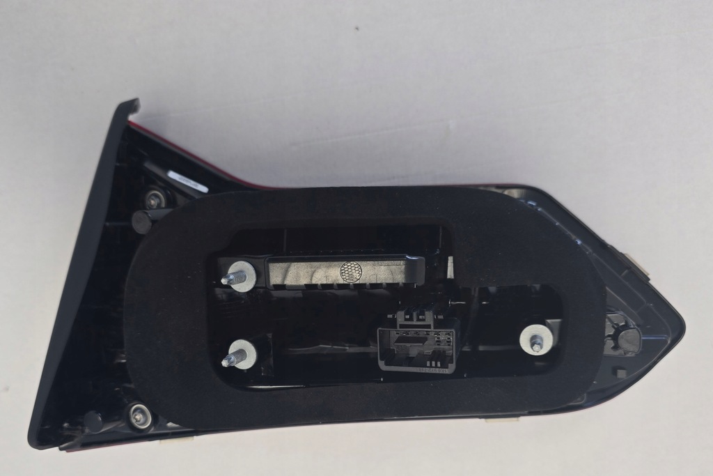 фото №7, Vw t-roc lift лампа задняя задняя левая 2ga945093