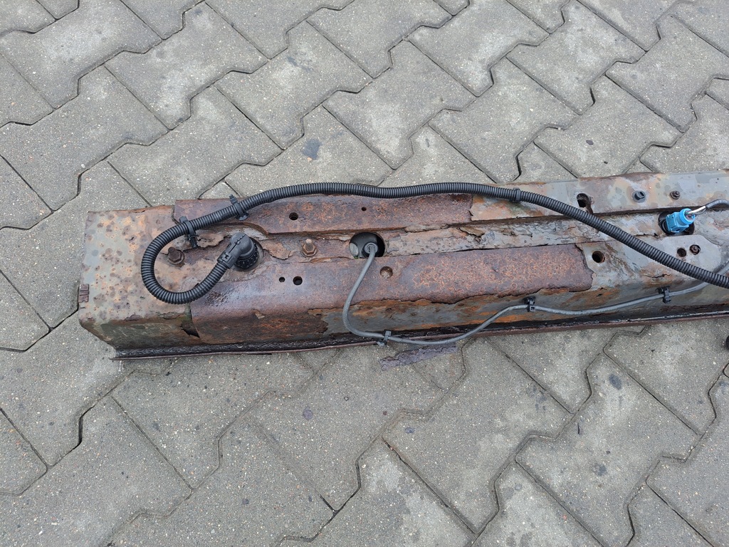 фото №8, Бампер лампы балка задняя renault midlum volvo fl