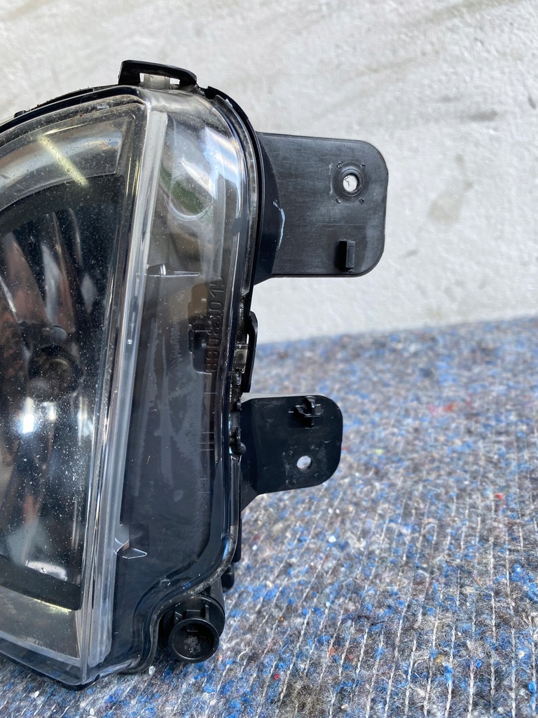 фото №2, Противотуманная фара vw golf vi gti gtd r-line