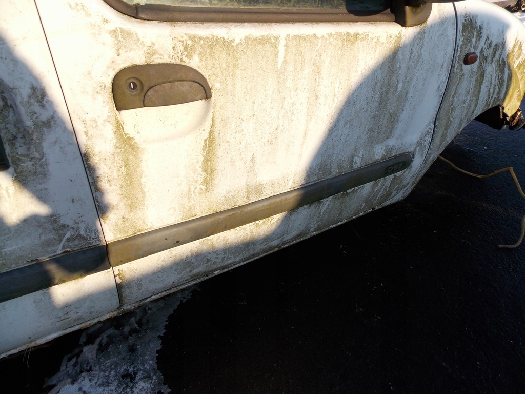 фото №3, Дверь передние правое renault kangoo 98-03 kpl