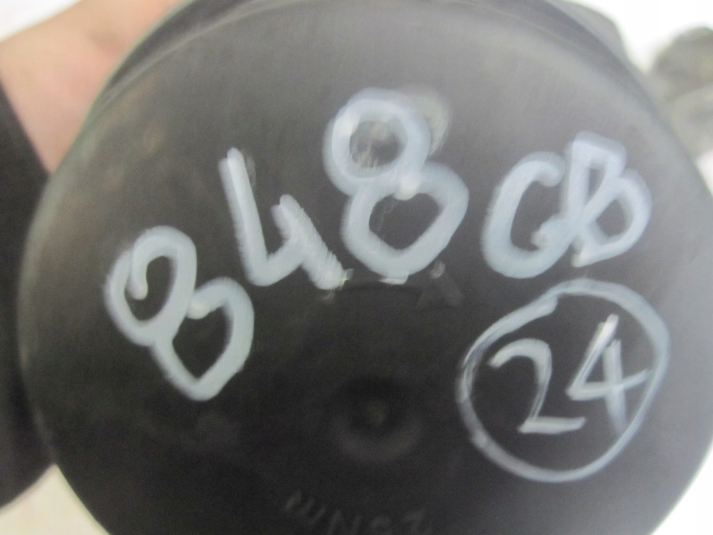 Mercedes cls 3.0 cdi 642920 642.920 223km корпус фільтра оливи a6421800010 Зі Шроту