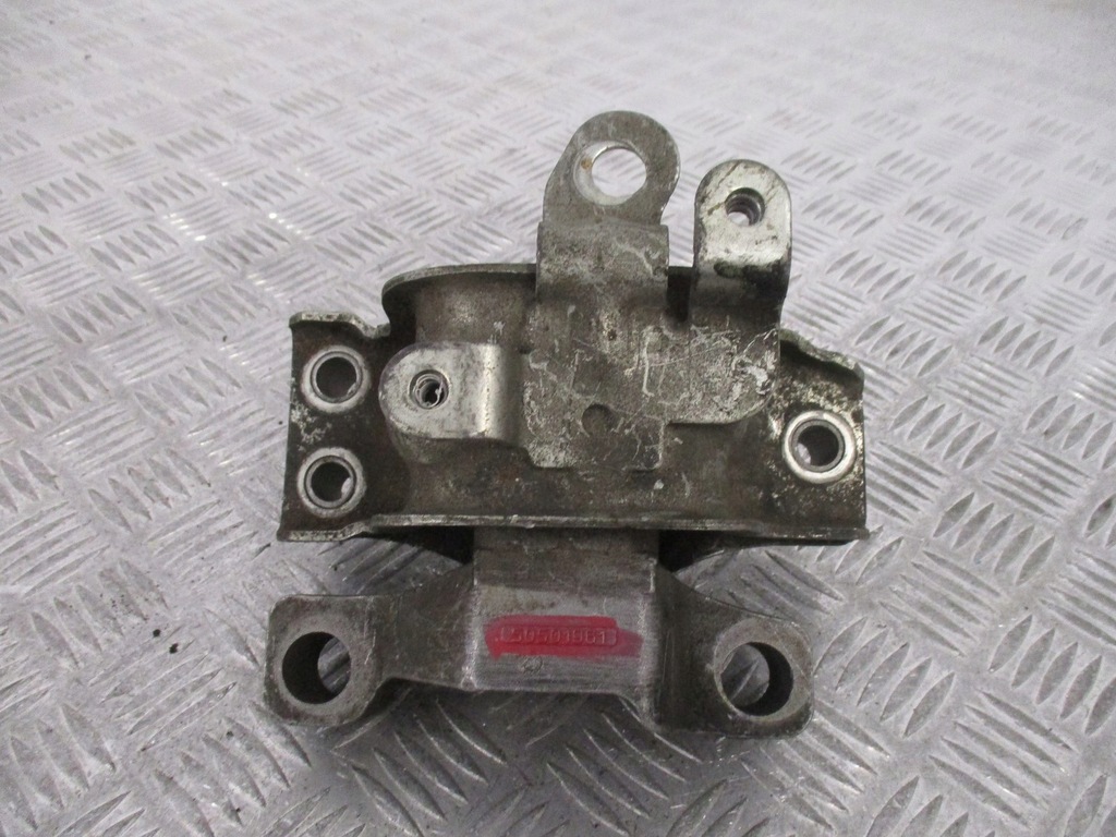 фото №1, Подушка кронштейн двигуна alfa romeo 159 50501961