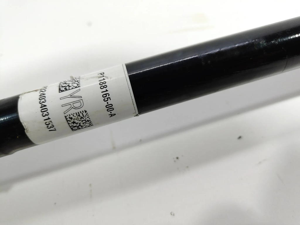 фото №2, Tesla model y привідний вал задня права правий задня ідеальний стан