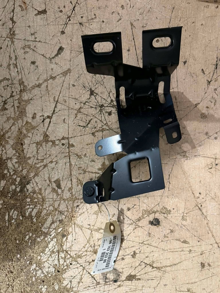 Купити Кронштейн peugeot expert toyota proace citroen jumpy