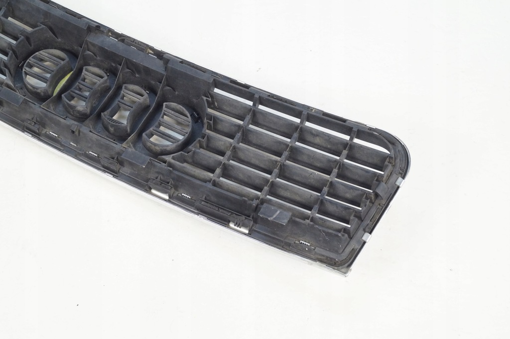 фото №8, Audi a4 b6 решётка радиатора решётка радиатора радиатора 8e0953651f хороший