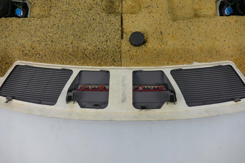 фото №13, Bmw 7 e65 полка задняя задняя динамик trzeci стоп