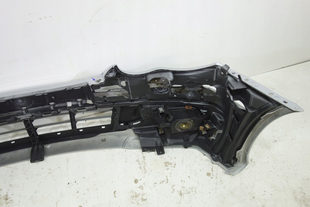 фото №9, Бампер перед противотуманные фары mercedes c w203 lift 04-07