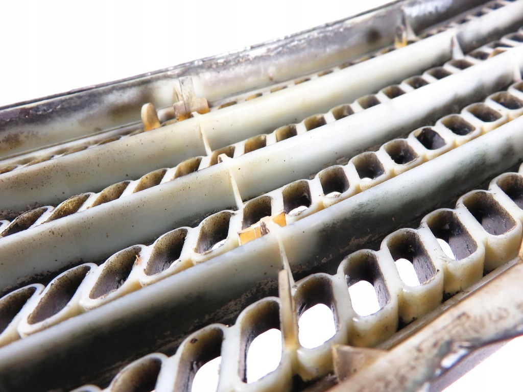 фото №9, Решітка радіатора решітка радіатора lexus is 200