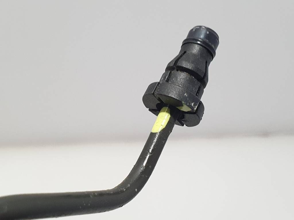 Volkswagen passat b7 2011 шланг сцепления цилиндр сцепления 3c1721465r с Разборки