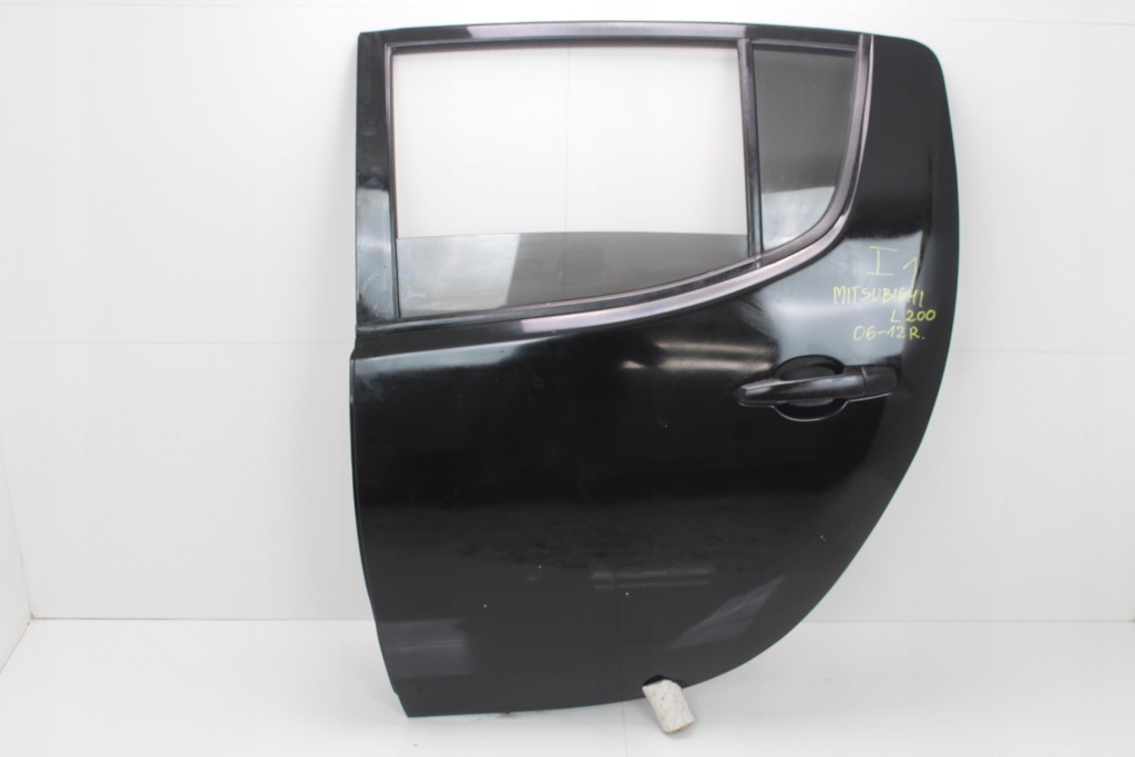 фото №1, Двері лівий задня mitsubishi l200 06-12r x08