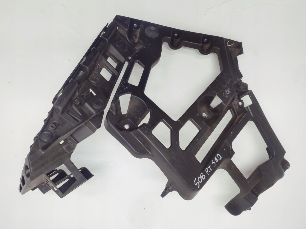 фото №1, Peugeot 508 i направляющая бампера правый задняя sedan