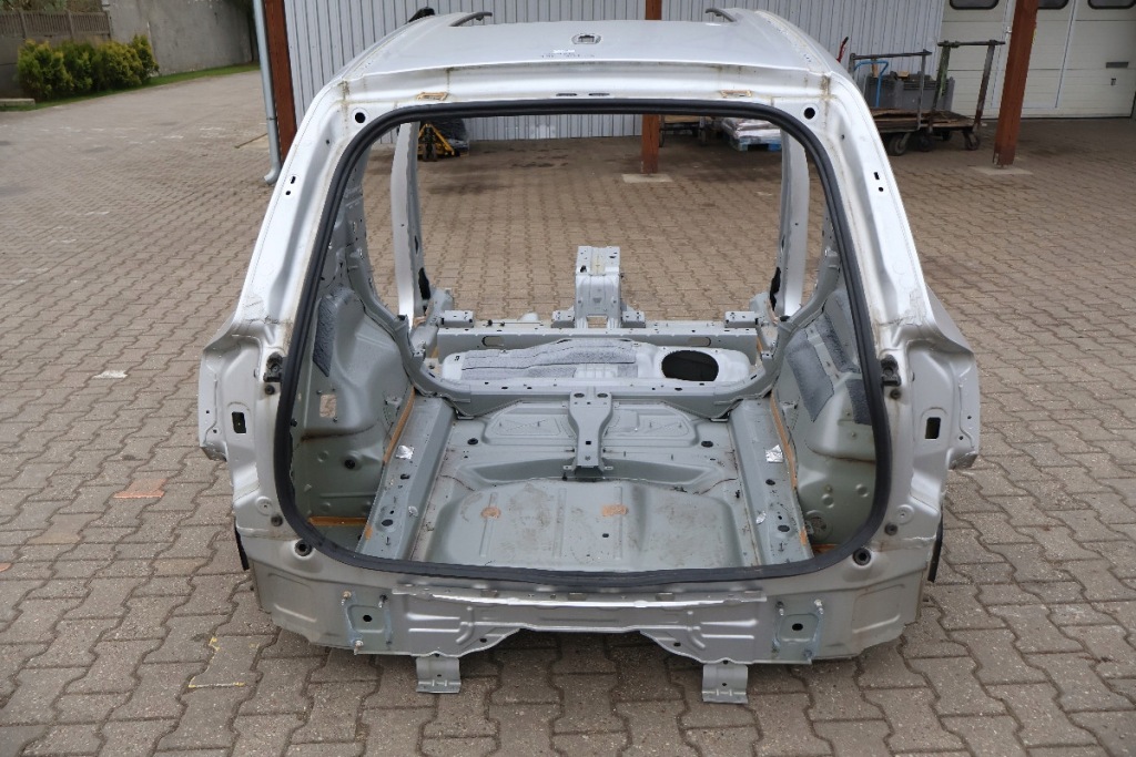 Купити Volvo xc90 2 четвертина кузов задні крило правий ліве 711-16