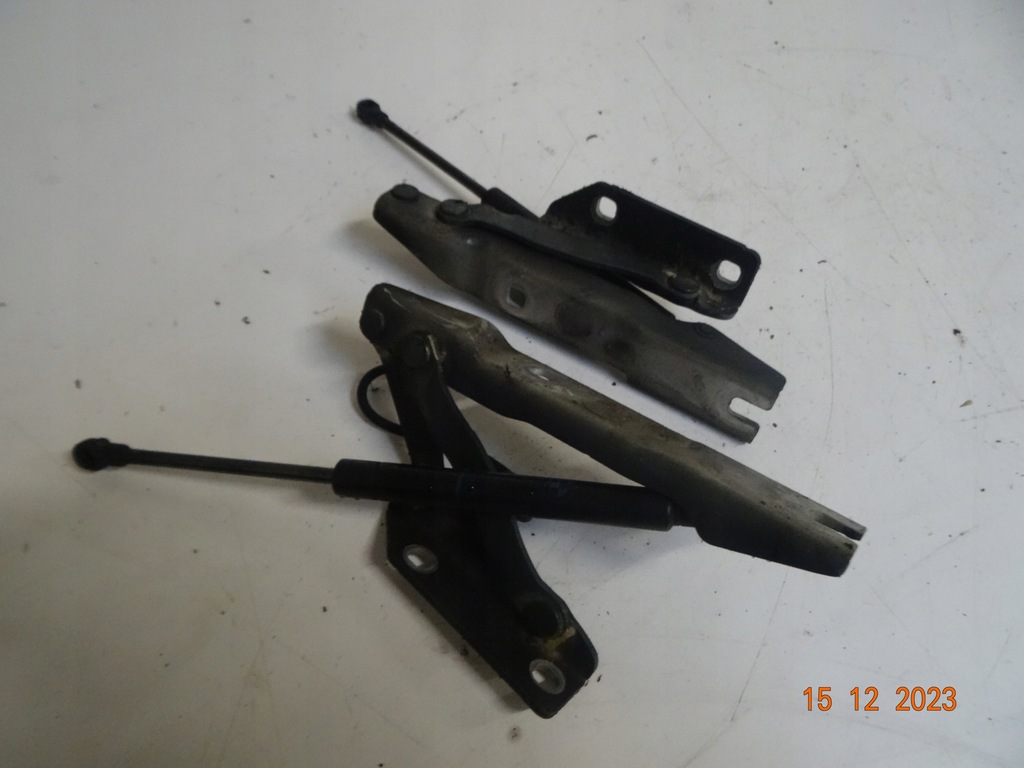 фото №1, Петли капот bmw 5 e60