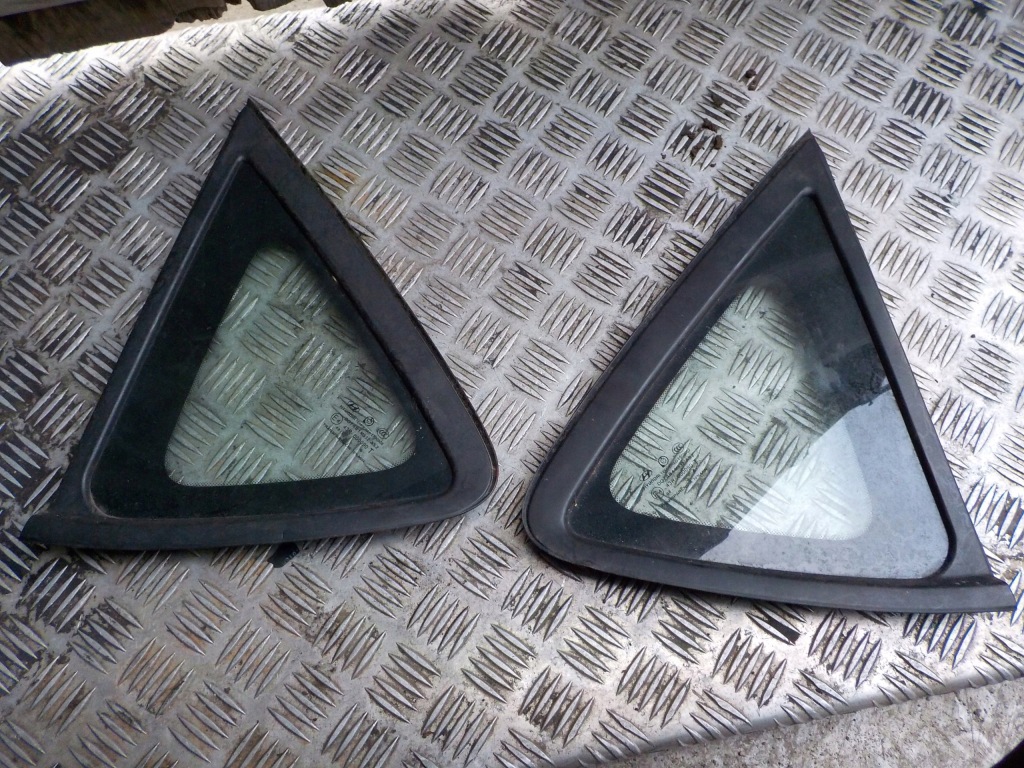 фото №2, Hyundai i30 hb скло кузовна ліва права задня