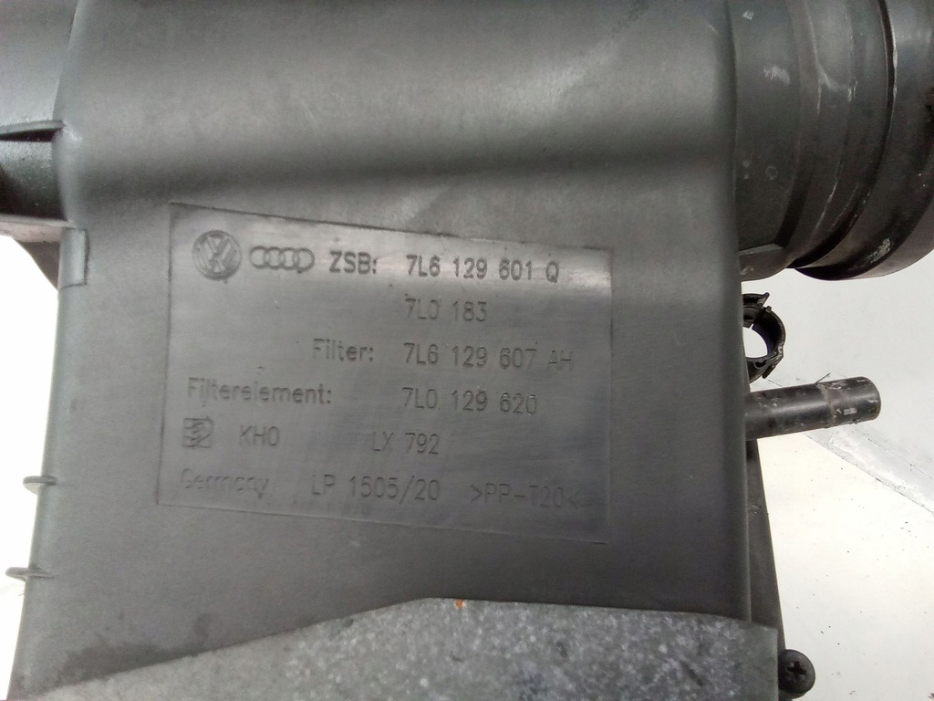 фото №5, Audi q7 4l 2007 корпус фильтра воздуха