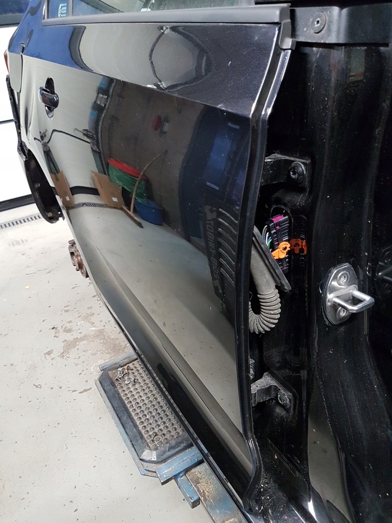 фото №15, Двері правий задня - lf9r - оригінал - skoda rapid liftback