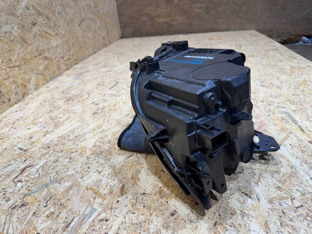 фото №12, Volvo xc60 xc-60 ii 2 lift 21- лампа права перед передня full led