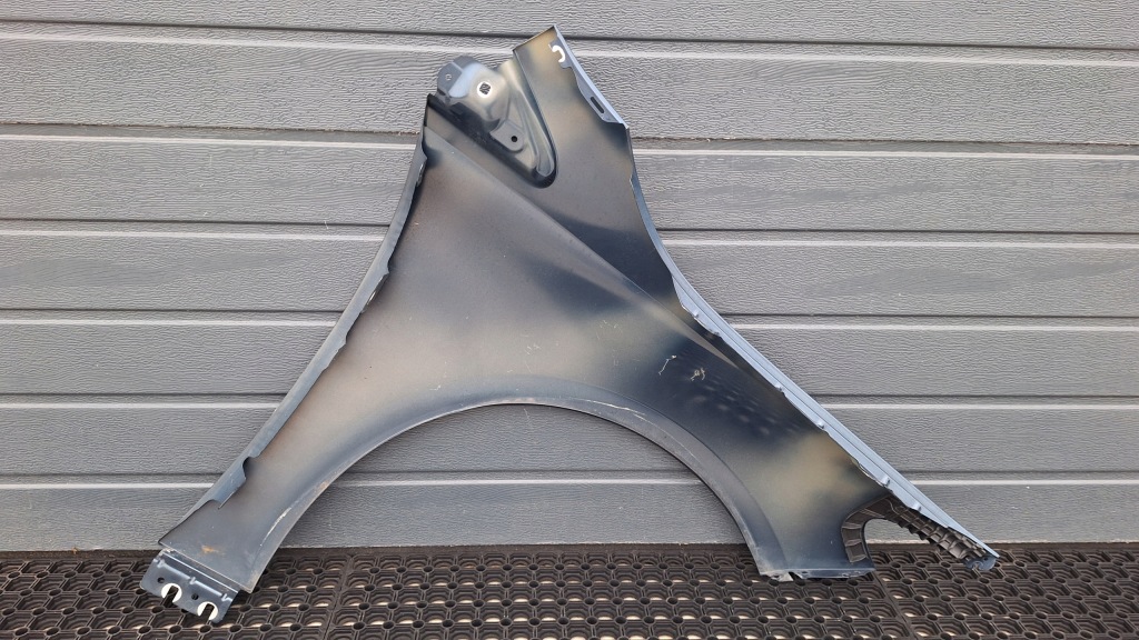 фото №7, Mercedes b w247 крила лівий передній granatowy